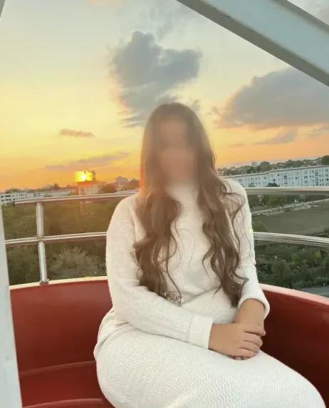 Esther, 19