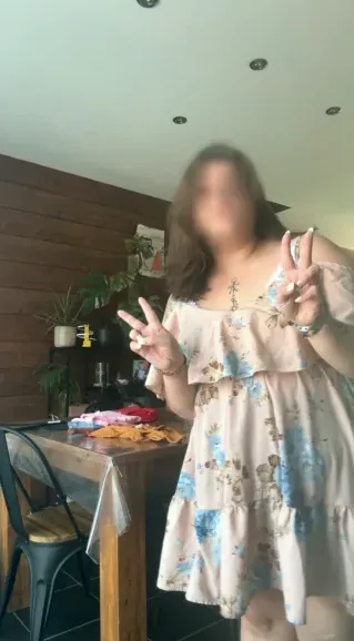 Iris, 23