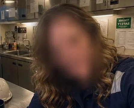 Manon, 39